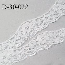 Dentelle 30 mm lycra extensible motifs fleurs couleur blanc largeur 30 mm prix au mètre