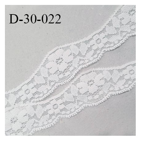 Dentelle 30 mm lycra extensible motifs fleurs couleur blanc largeur 30 mm prix au mètre