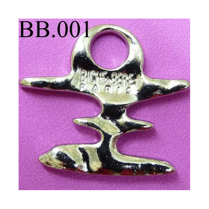 pendentifs biche de bere en métal inscription biche de bere hauteur 2.5 cm largeur 2.7 cm intérieur du rond 6 millimètres