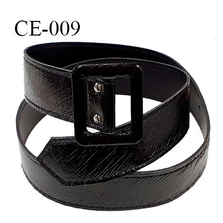 Ceinture 105 cm style vinyle couleur noir longueur 105 cm largeur 4 cm épaisseur 2.5 mm prix à l'unité