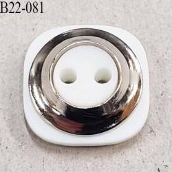 Bouton 22 mm 2 trous en pvc couleur blanc et chrome coté de 22 mm épaisseur 6 mm prix à l'unité