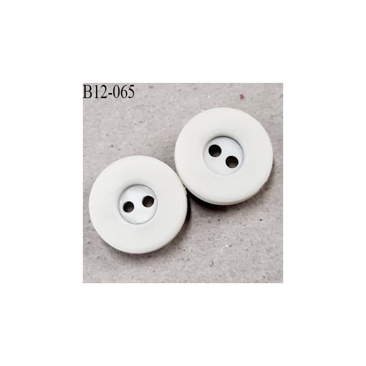 bouton 12 mm couleur naturel magnétique diamètre 12 mm ensemble de 2 pièces par bouton 5 petites traces  qui partent facilement