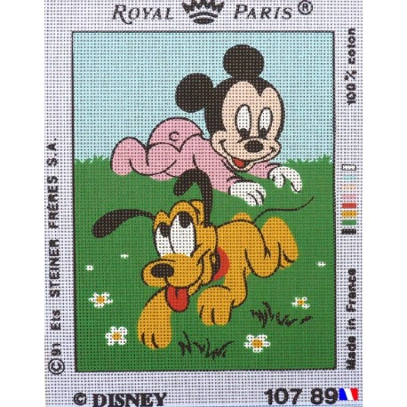 Canevas à broder 22 x 30 cm marque ROYAL PARIS thème DISNEY Mickey bébé et Pluto fabrication française