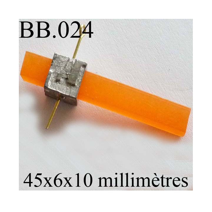 accessoire biche de bère en métal et caoutchouc souple couleur orange longueur 45 mm coté 6 mm coté du métal 10 mm