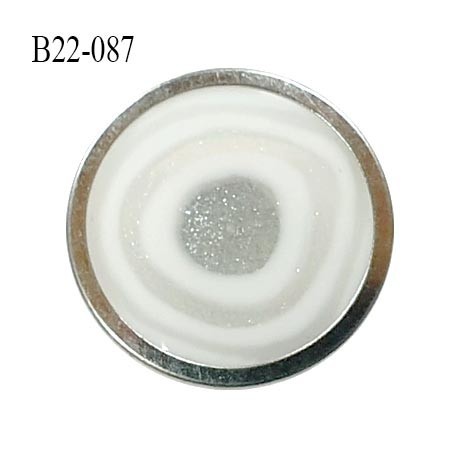 Bouton 22 mm couleur argent et blanc accroche avec un anneau diamètre 22 mm épaisseur 4.5 mm prix à l'unité