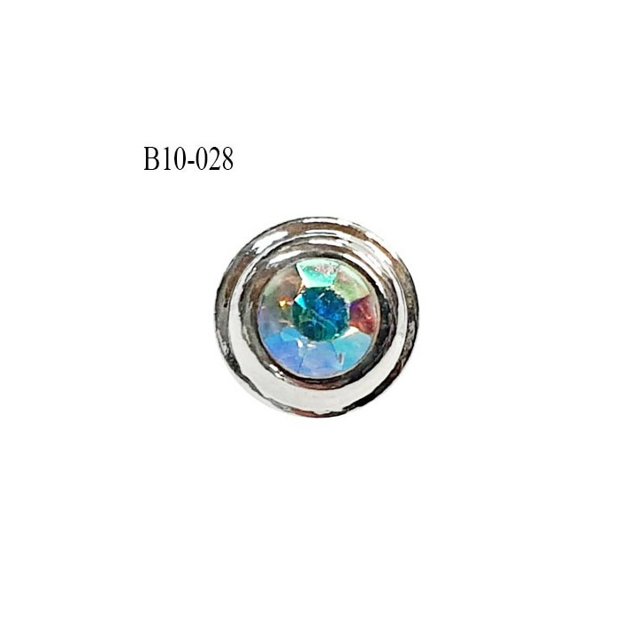 Bouton 10 mm en pvc couleur chrome et strass reflet arc en ciel accroche avec un anneau prix à l'unité