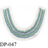 Devant plastron 30 cm perles et tresse couleur bleu vert sur support naturel largeur 30 cm hauteur 22 cm prix à l'unité