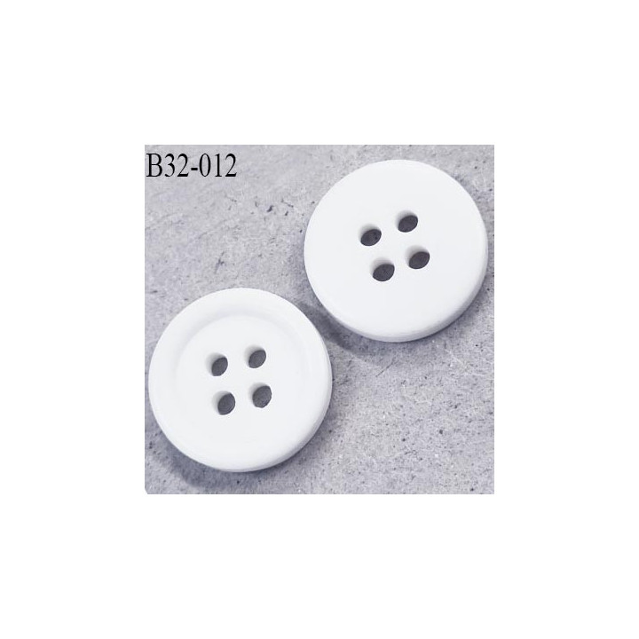 Bouton 31 mm pvc 4 trous couleur naturel épaisseur 4 mm diamètre 31 mm prix à l'unité