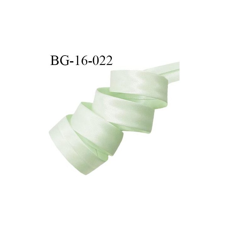 Biais plié 16 mm couleur vert amande brillant effet satin largeur 16 mm avec deux rebords pliés de 8 mm prix au mètre