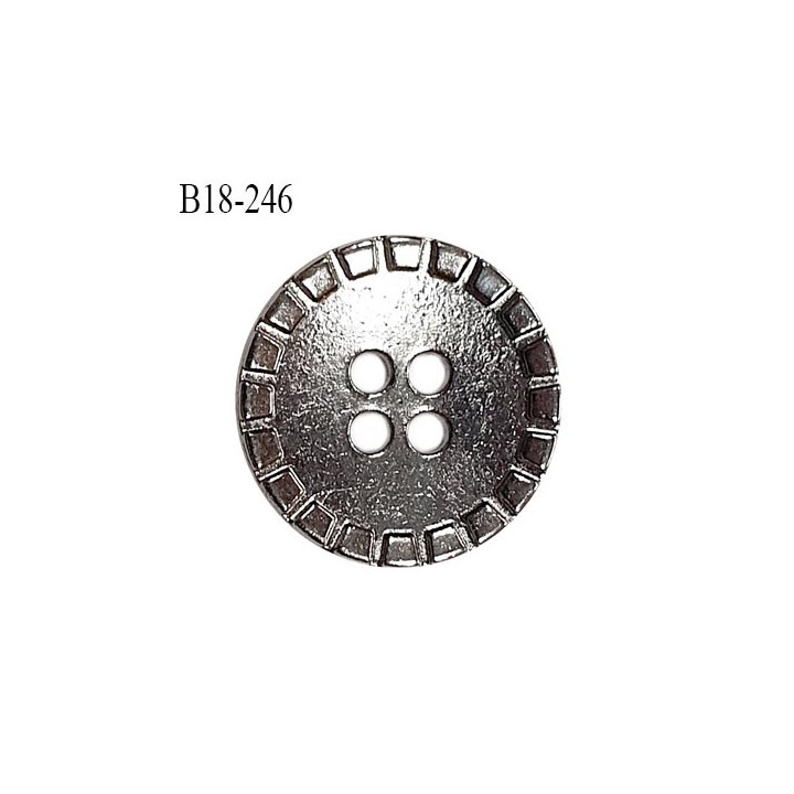 Bouton 18 mm en métal couleur chrome 4 trous diamètre 18 mm épaisseur 2 mm prix à l'unité