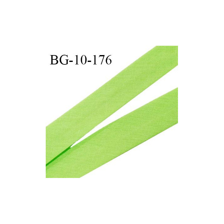 Biais galon 10 mm pré plié au dos 2 rabats de 5 mm coton polyester couleur vert pomme largeur 10 mm prix au mètre