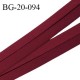 Biais galon 20 mm pré plié au dos 2 rabats de 10 mm coton polyester couleur rouge pourpre largeur 20 mm prix au mètre