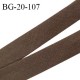 Biais galon 20 mm pré plié au dos 2 rabats de 10 mm coton polyester couleur marron largeur 20 mm prix au mètre