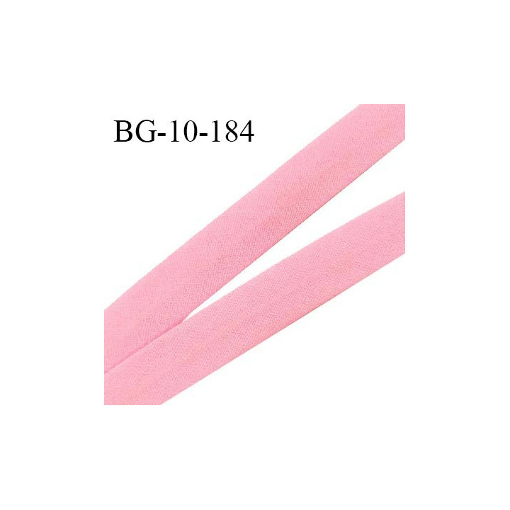 Biais galon 10 mm pré plié au dos 2 rabats de 5 mm coton polyester couleur rose dragée largeur 10 mm prix au mètre