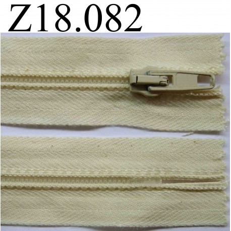fermeture éclair longueur 18 cm couleur blanc cassé crème non séparable zip nylon largeur 3.2 cm