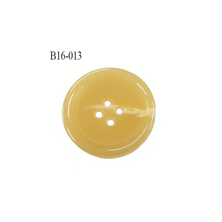 Bouton 16 mm en pvc très haut de gamme couleur beige et corne incrusté 4 trous diamètre 16 mm épaisseur 3 mm prix à l'unité