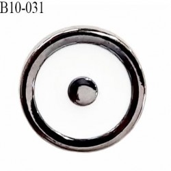 Bouton 10 mm en pvc couleur acier et blanc brillant accroche au dos avec un anneau diamètre 10 millimètres