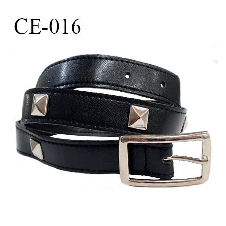 Ceinture 85 cm imitation cuir couleur noir avec boucle et 9 clous espacés de 5 cm prix à l'unité