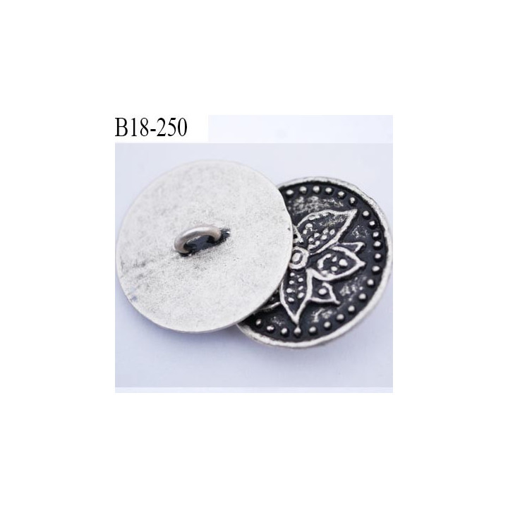 Bouton métal 18 mm couleur argent vieilli et noir diamètre 18 mm accroche avec un anneau prix à l'unité