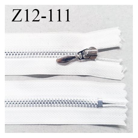 Fermeture zip 12 cm non séparable couleur naturel glissière métal couleur chrome curseur métal longueur 12 cm prix à l'unité