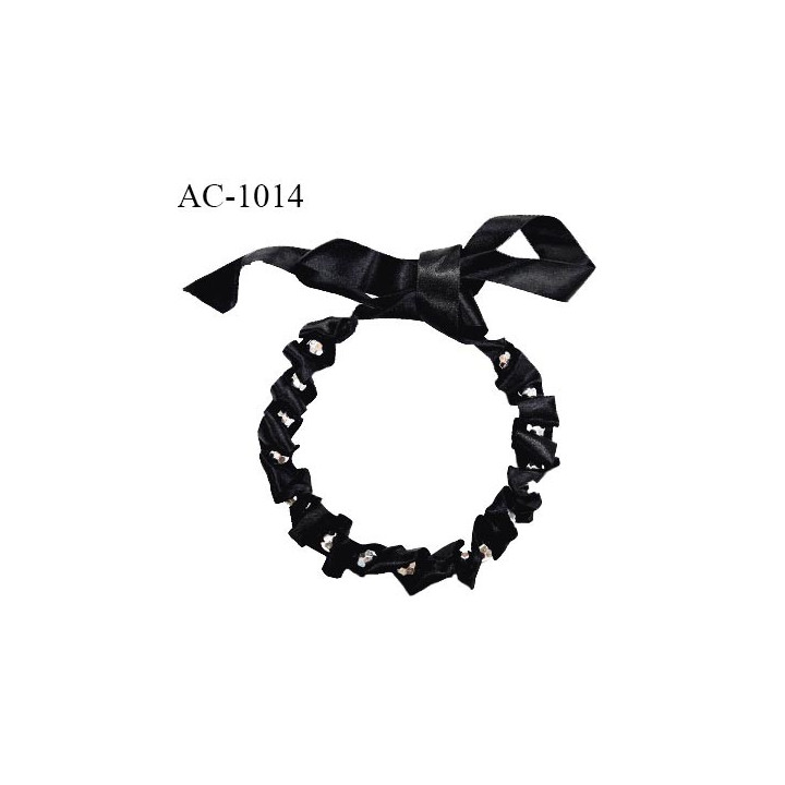 Collier à nouer en tissu brillant style satin couleur noir avec perles facettes couleur argent longueur 40 cm prix à la pièce