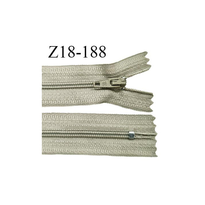 Fermeture zip 18 cm non séparable couleur kaki clair largeur 2.7 cm zip nylon longueur 18 cm prix à l'unité