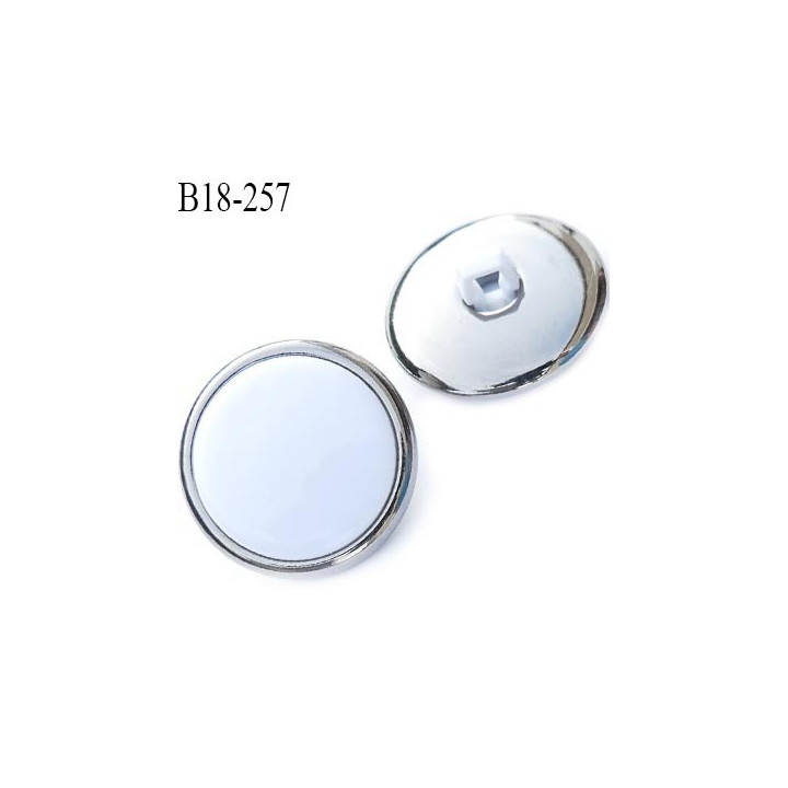 Bouton pvc diamètre 25 mm couleur chromé acier et blanc prix à la pièce