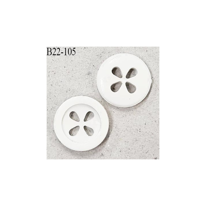 Bouton 22 mm en pvc couleur naturel 4 trous diamètre 22 mm épaisseur 3.8 mm prix à la pièce