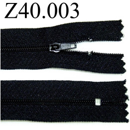fermeture éclair  longueur 40 cm couleur noir non séparable zip nylon largeur 2,5 cm