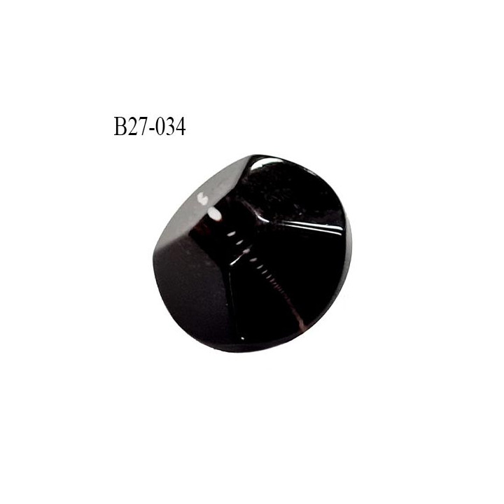 Bouton 27 mm en pvc couleur ébène veiné blanc accroche avec un anneau diamètre 27 mm épaisseur 11 mm prix à la pièce