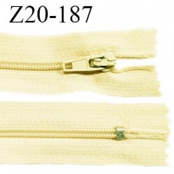 Fermeture zip 20 cm non séparable couleur jaune pastel zip glissière nylon invisible largeur 5 mm longueur 20 cm prix à l'unité