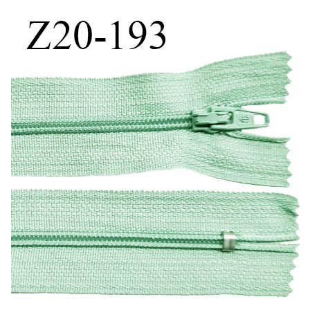 Fermeture zip 20 cm non séparable couleur vert jade zip glissière nylon invisible largeur 5 mm longueur 20 cm prix à l'unité