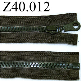 fermeture éclair verte  longueur 40 cm couleur vert kaki  séparable zip nylon largeur 3,2 cm largeur du zip moulé 6 mm