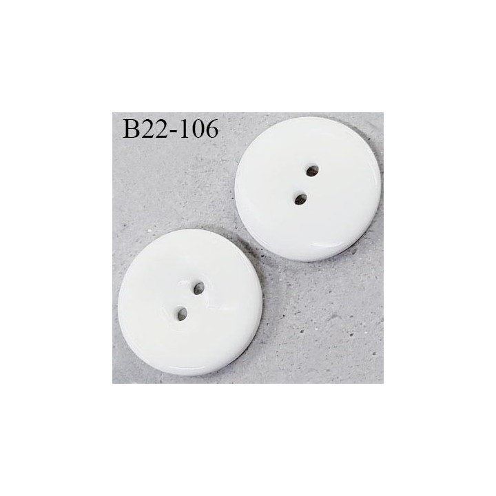 Bouton 22 mm en pvc couleur naturel brillant forme concave  diamètre 22 mm épaisseur 4 mm prix à la pièce