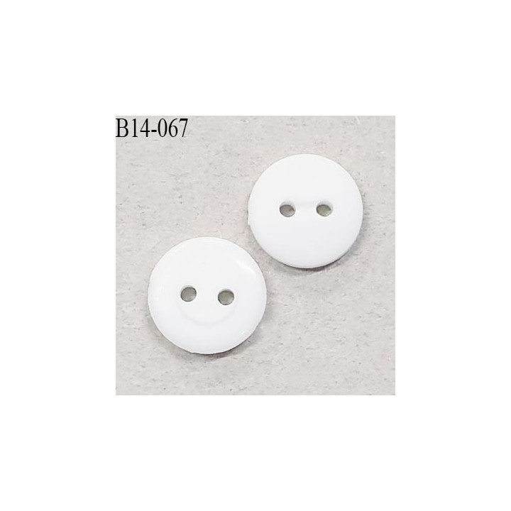 Bouton 14 mm couleur blanc 2 trous largeur 14 mm épaisseur 3 mm prix à l'unité