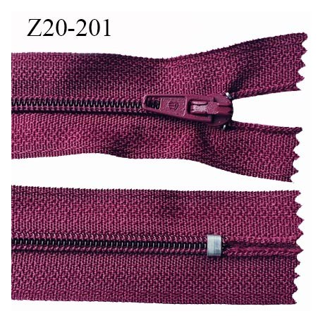 Fermeture zip longueur 20 cm couleur lie vin non séparable largeur 2.4 cm glissière nylon largeur 4 mm