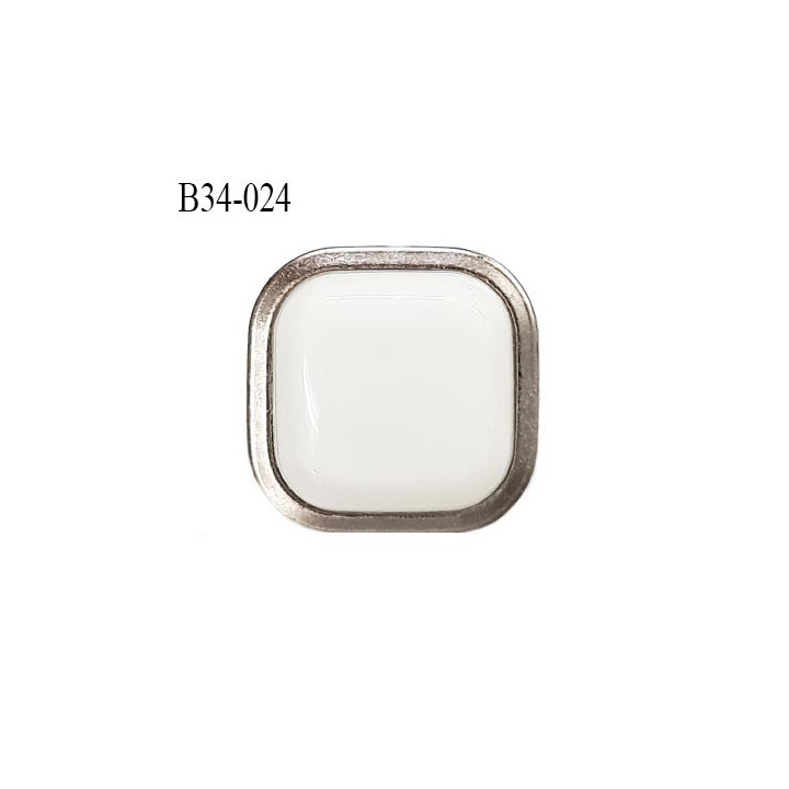 Bouton 34 mm en pvc couleur blanc sur socle couleur chrome accroche avec un anneau prix à l'unité