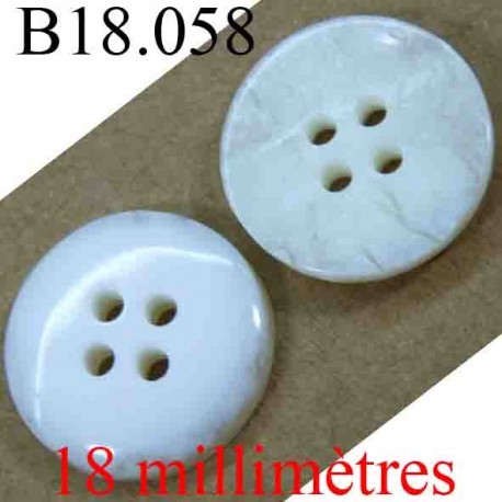 bouton 18 mm couleur marbre vainé marbré brillant 4 trous diamètre 18 mm