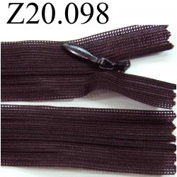 fermeture éclair invisible longueur 20 cm couleur prune foncé lit de vin non séparable zip nylon largeur 2.3 cm