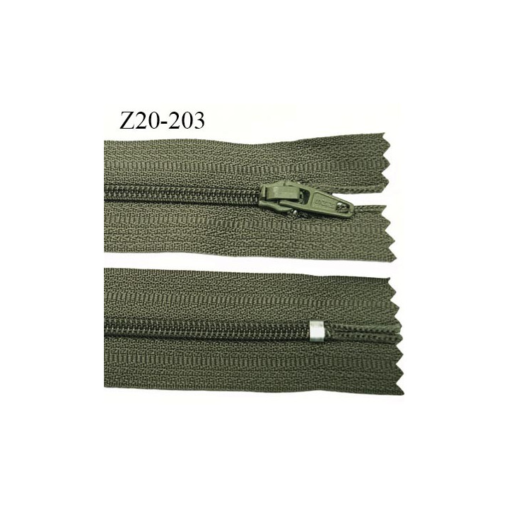 Fermeture zip longueur 20 cm couleur vert kaki non séparable largeur 2.4 cm glissière nylon largeur  4 mm