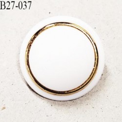 Bouton 27 mm très beau dôme en pvc composé de 3 éléments couleur blanc et or accroche avec un anneau épaisseur 11.5 mm