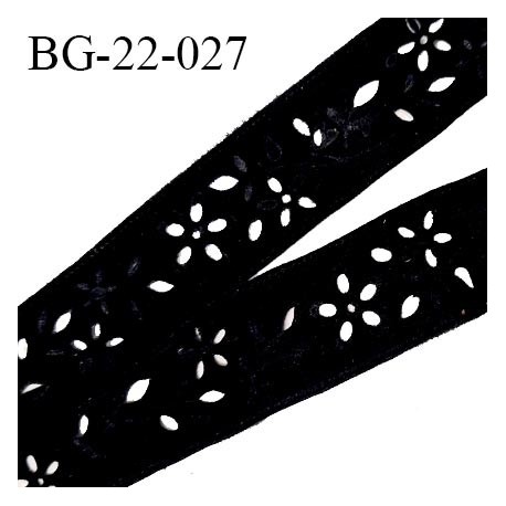 Galon ruban 22 mm style daim ou velours doux au toucher couleur noir avec motif floral perforé prix au mètre