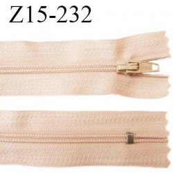 Fermeture zip 15 cm couleur rosé chair clair non séparable largeur 2.5 cm glissière nylon largeur 4 mm prix à l'unité