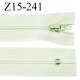 Fermeture zip 15 cm couleur vert pâle non séparable largeur 2.5 cm glissière nylon largeur 4 mm longueur 15 cm prix à l'unité