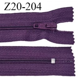 Fermeture zip 20 cm non séparable couleur aubergine glissière nylon invisible largeur 5 mm longueur 20 cm prix à l'unité