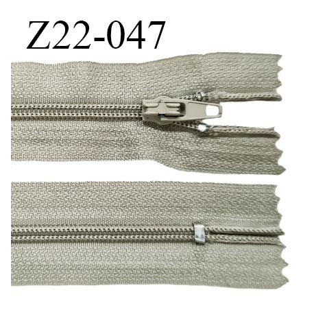 Fermeture zip 22 cm à glissière couleur kaki clair non séparable zip nylon largeur du zip 6 mm longueur 22 cm prix à l'unité