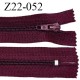 Fermeture zip 22 cm à glissière couleur bordeaux non séparable zip nylon largeur du zip 6 mm longueur 22 cm prix à l'unité