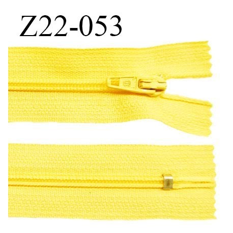 Fermeture zip 22 cm à glissière couleur jaune vif non séparable zip nylon largeur du zip 6 mm longueur 22 cm prix à l'unité