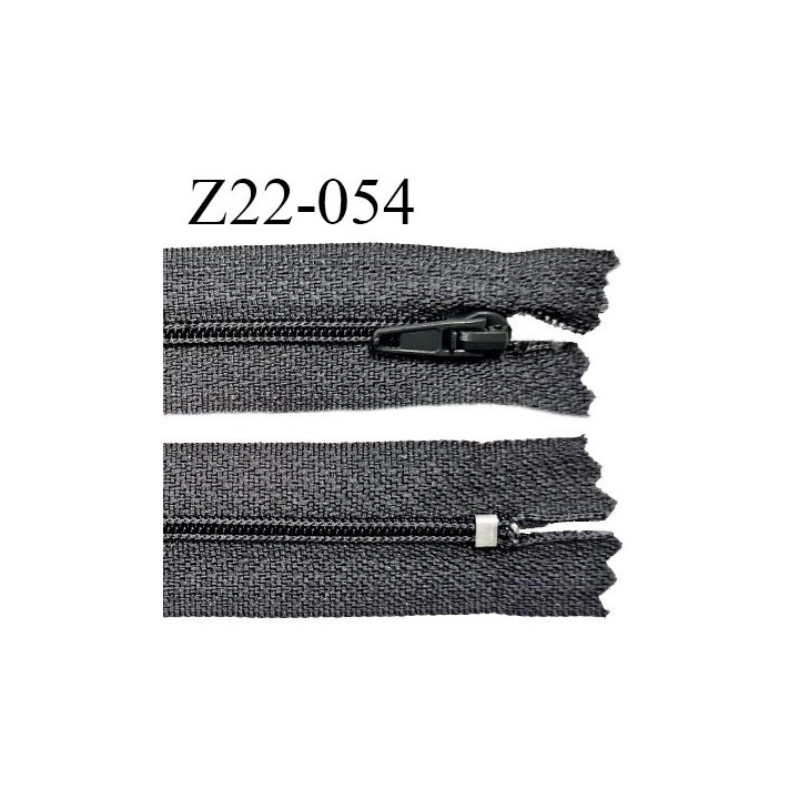 Fermeture zip 22 cm à glissière couleur gris non séparable zip nylon largeur du zip 6 mm longueur 22 cm prix à l'unité