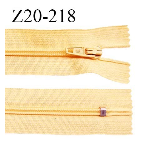 Fermeture zip 20 cm non séparable couleur abricot glissière nylon invisible largeur 5 mm longueur 20 cm prix à l'unité